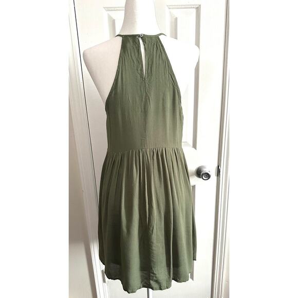 ENTRO Floral Embroidered Army Green Sleeveless Mini Sundress -Medium - Picture 3 of 5